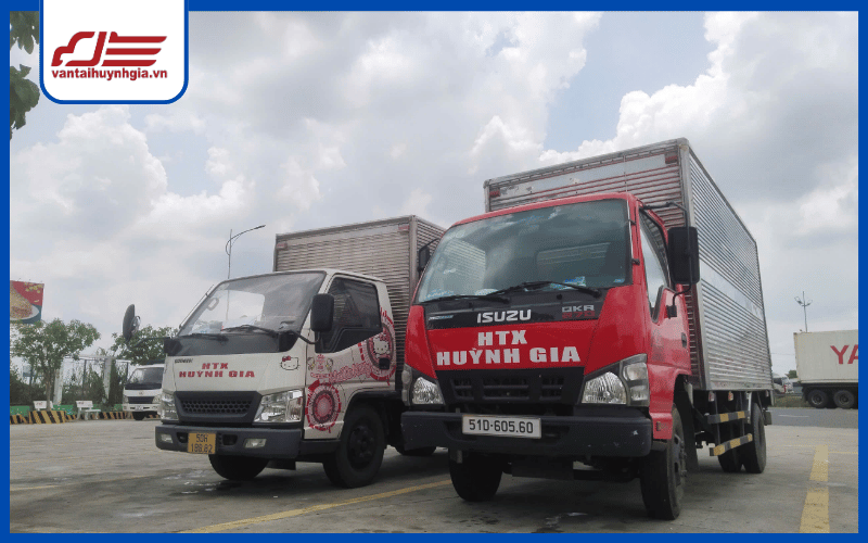 xe tải chở hàng hóa thành phố Hồ Chí Minh