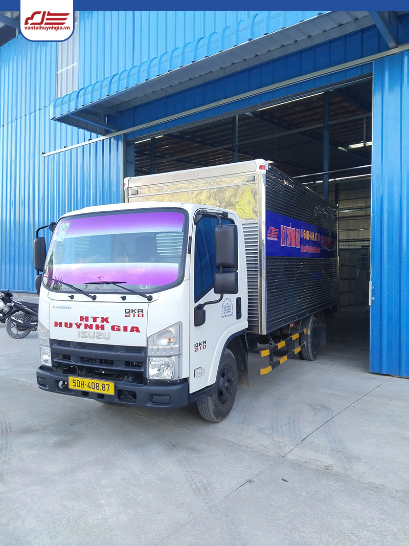 Cho thuê xe chở hàng giá rẻ tại các quận khác