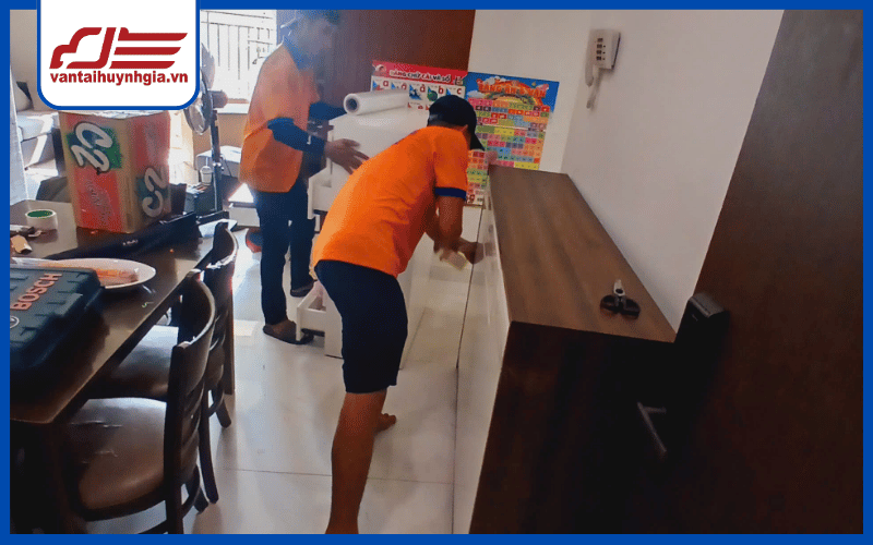 Dịch vụ chuyển nhà, văn phòng, kho xưởng Huỳnh Gia