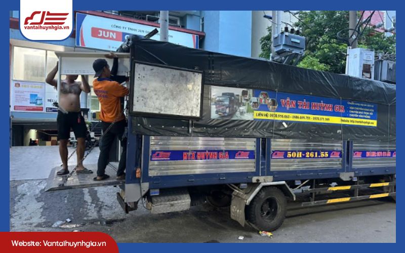 Tại sao nên chọn dịch vụ xe tải chở hàng tại Gò Vấp của Huỳnh Gia?