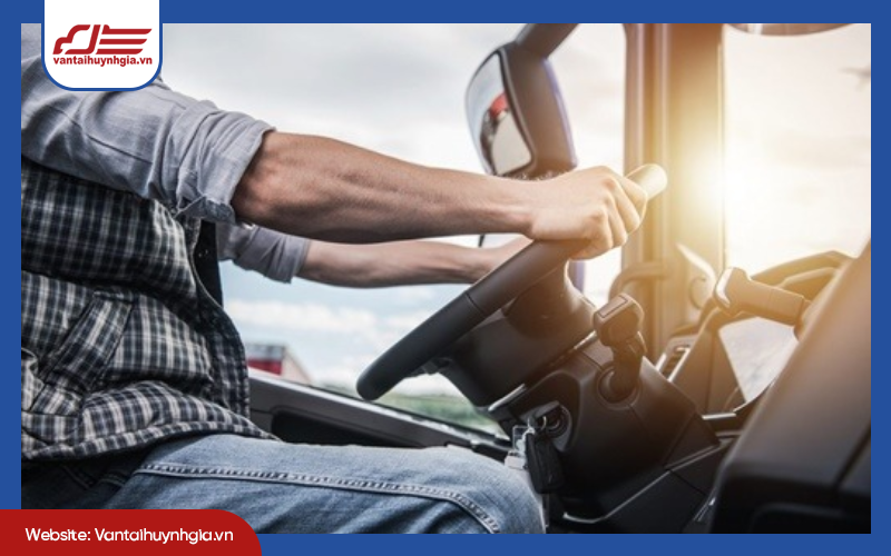Vì Sao Doanh Nghiệp Nên Thuê Lái Xe Chở Hàng Chuyên Nghiệp?