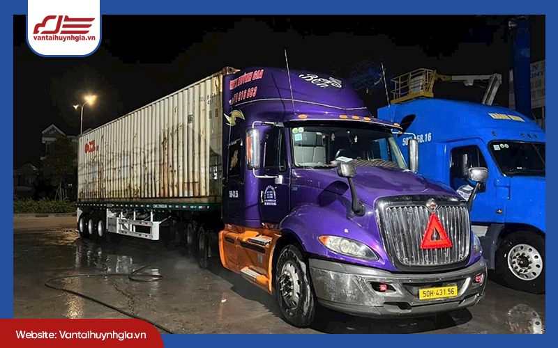Huỳnh Gia cung cấp dịch vụ logistics vận chuyển hàng hóa TPHCM