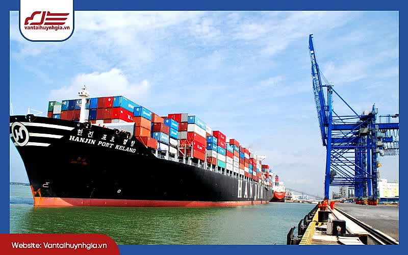 Trung chuyển đường thủy