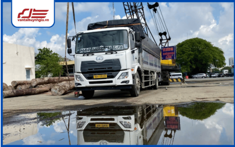 Xe tải từ 8 đến 15 tấn