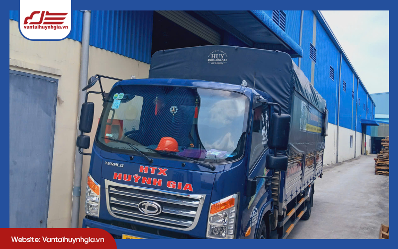 Cách lựa chọn xe chở hàng 1 tấn phù hợp với hàng hóa của bạn