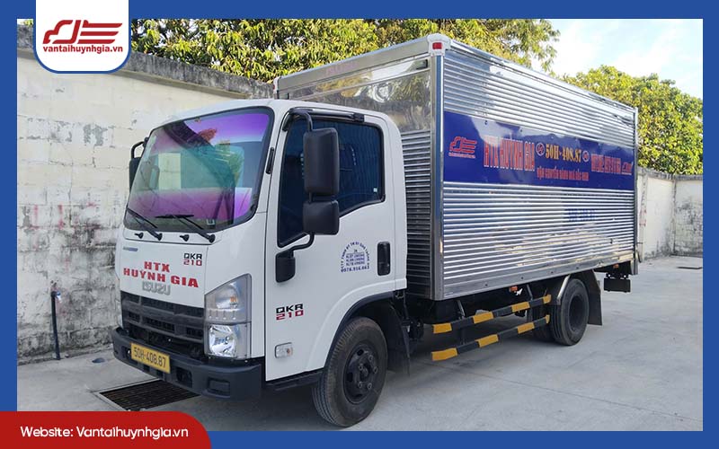 Dịch vụ xe tải chở hàng gần đây của Huỳnh Gia