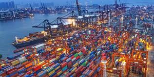 Xu hướng và thách thức những ngày cuối năm trong ngành vận chuyển