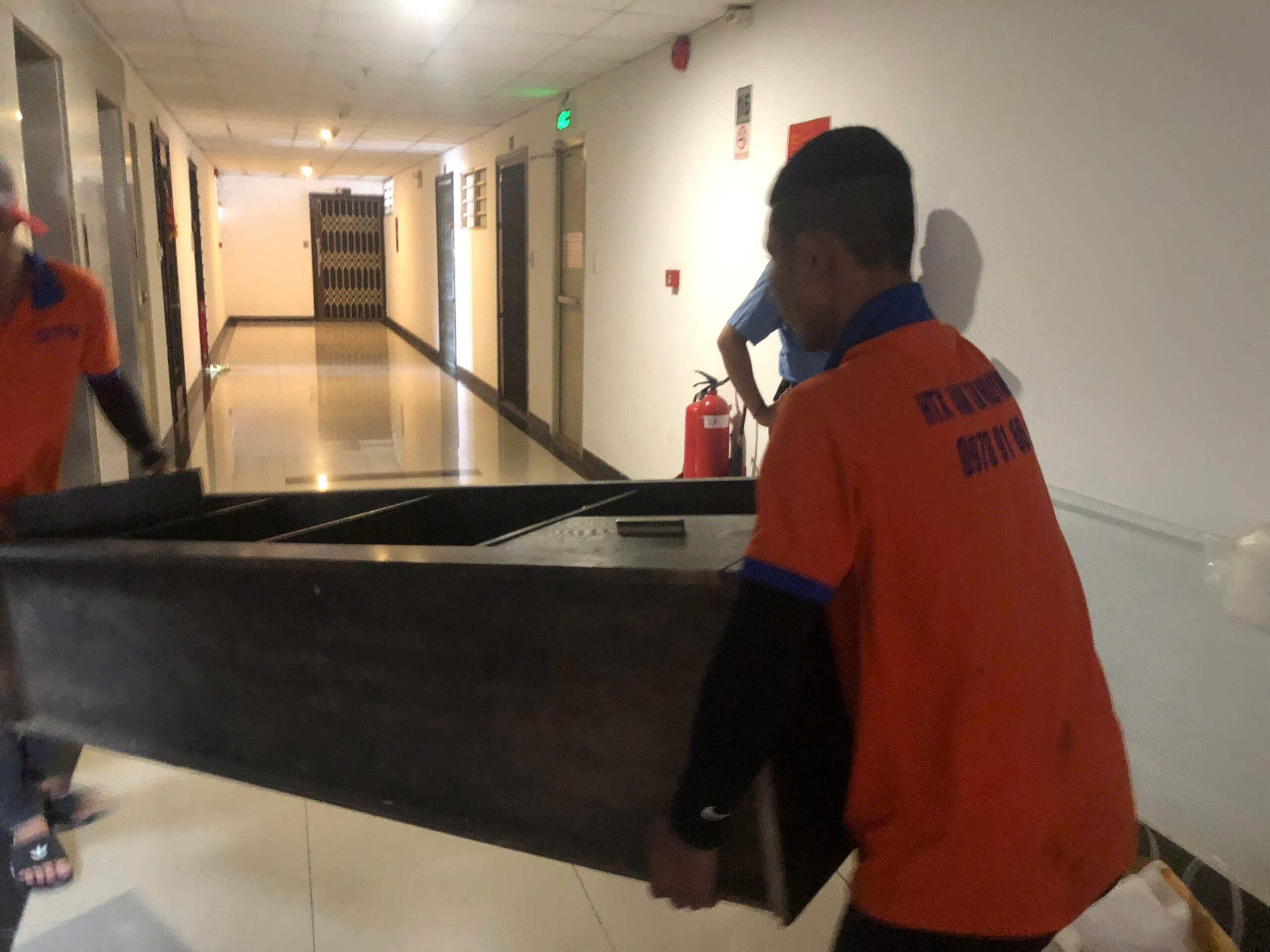 Danh Mục Hàng Hóa Cấm/Hạn Chế Khi Vận Chuyển: Cập Nhật & Lưu Ý Thực Tế